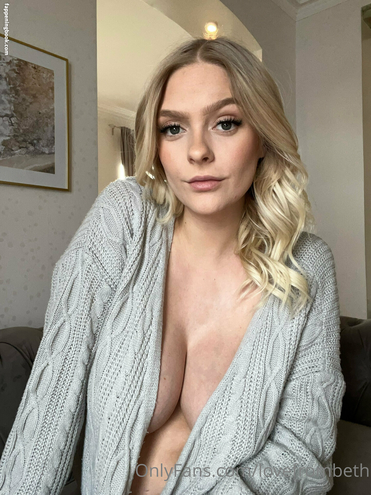 lovefrombeth onlyfans the fappening fappeningbook